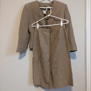 Rodier Cream Blazer and Skirt Set (Size 42)